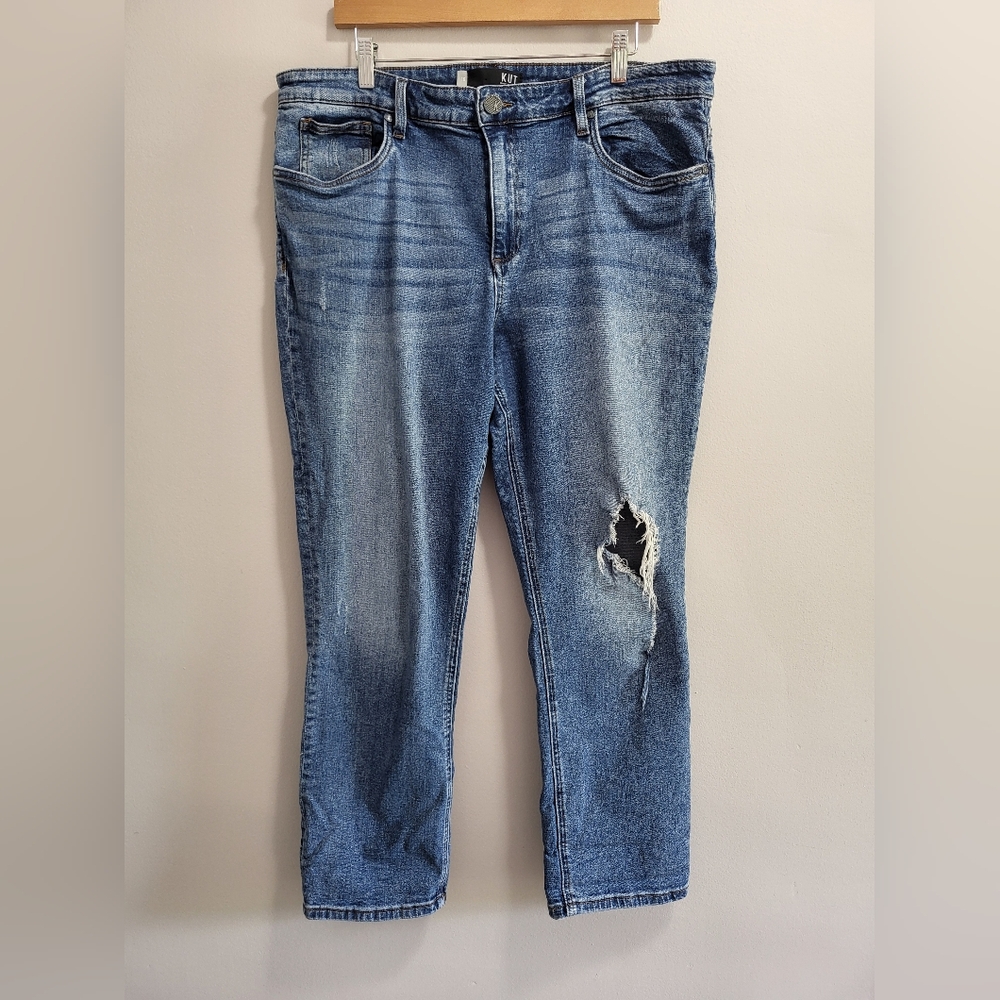 Kut from the Kloth Rachael Mom Jean Distressed Busted Out Knee Size 16